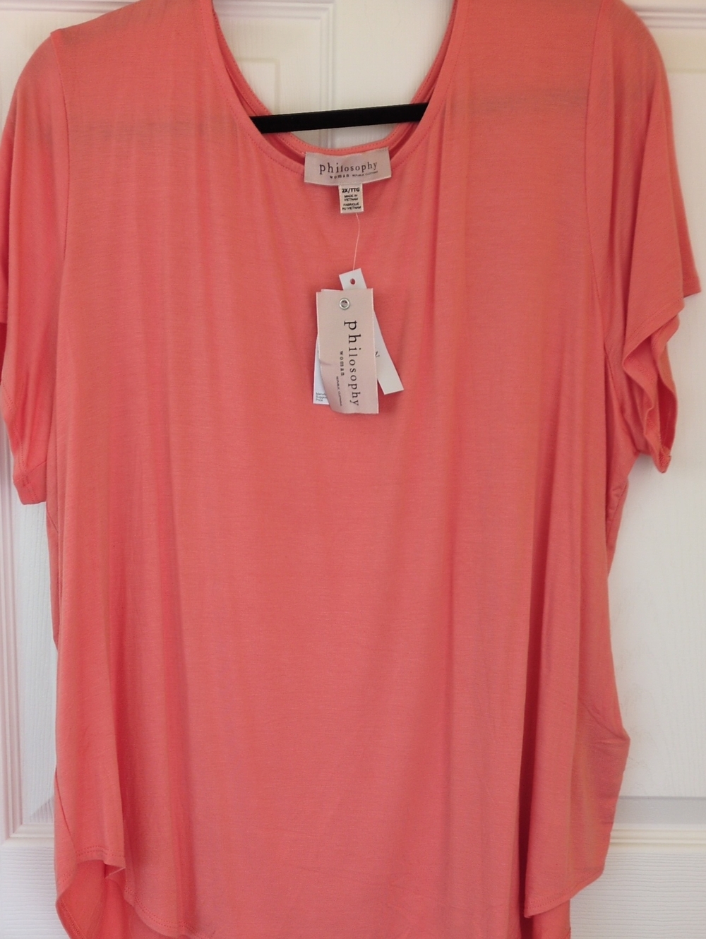 Philosophy Coral-Coral Pink Short Sleeve Scoop Neck Tee